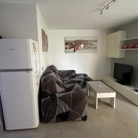 Apartamento A Estrenar En Primera Linea De Playa Torrox Exteriör bild