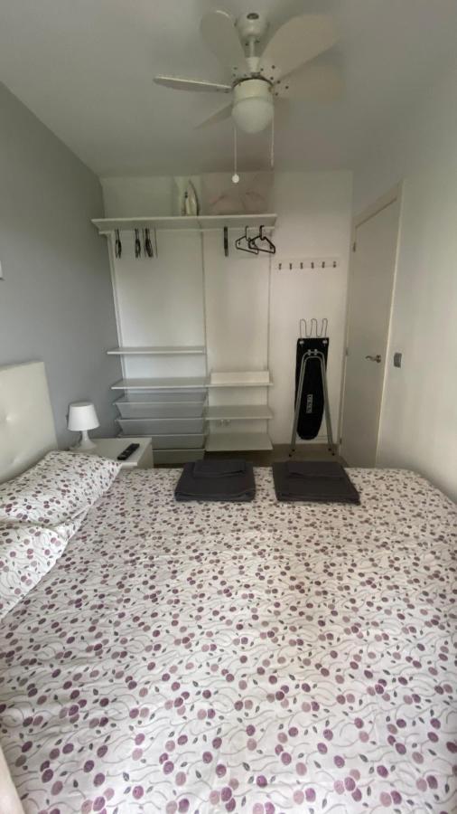 Apartamento A Estrenar En Primera Linea De Playa Torrox Exteriör bild